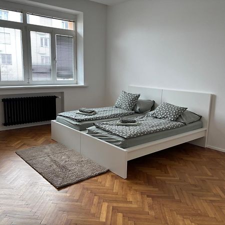 Soukromy Pokoj V Tripokojovem Byte - Private Room In Three Room Flat Brünn Exterior foto